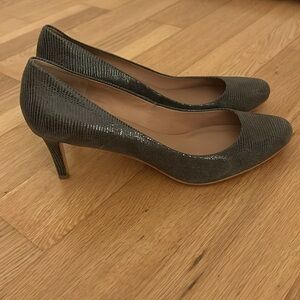 Ann Taylor Perfect Kitten Heel - Granite Lizard Texture